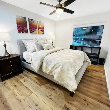 Sedona Cozy Condo with Pool, Walk to Restaurants, 4-Min to Hiking, Near Stores