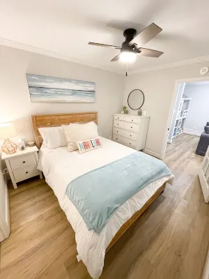 Cozy clean apartment in the heart of Leonardtown! - 4-Star