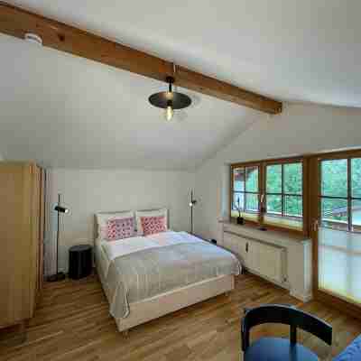 Design studio with a view of the Zugspitze Rooms