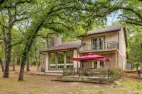 Relax at the 5-beds Woodland Vacation Home near Frisco