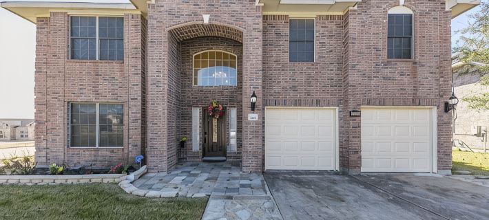 Beautiful and Very Spacious house 6 bed/3.5 baths Hotels in Round Rock