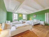 Burg Großbodungen - Ferien im Schloß - Familien & Gruppen Mitten in Deutschland Hotels in Eichsfeld