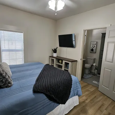 Cozy Retreat in Historic Northport Minutes to Bama