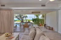 Coral Gardens: Beautiful Oceanfront Beach-Level, 2-Bedroom Condo Grace Bay Beach - 4-Star