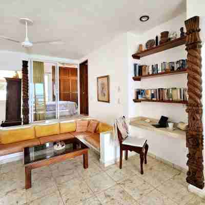 Penthouse-Balcony w Hammock, Direct Ocean View, Half Moon Bay, Akumal Rooms