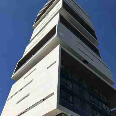 Beautiful Balcony Apartment with A/C in El Poblado! Hotel Exterior