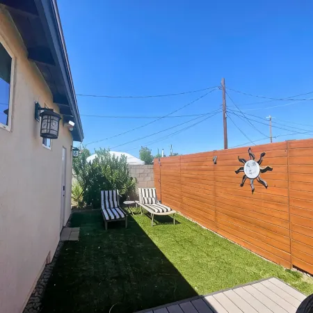 Downtown Tempe House Beauty with Yard! Mill 3 Blocks. ASU Half Mile.