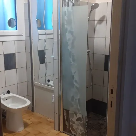Appartement RDC De63 m² , 4 Pers à 2 pas des Commerces et Parcs de Loisir 加普住宿飯店