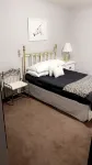 HC Hideaway - Rustic Roomy Relaxing!  Queen Bed, Full Kitchen! - Bintang 3