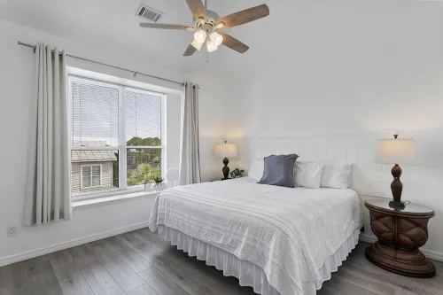 Gulf Views-Near Henderson-Heated Spa-Sleeps 16 +Owner's Quarters ADD on Option - プライペートプール