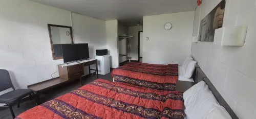 Melita Inn Motor Hotel - Motels