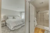 Oceanfront 2rd floor Balcony 2 blocks to Turnaround-Work Remotely - バルコニー