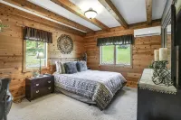 Private Estate, Indoor Pool, March Specials! Giant Game Lodge - balcony