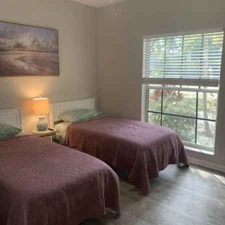 Spacious 3-bed townhouse, walk to Atlantic Ave