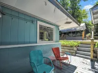 Mid-Century Cottage Beach Oasis 게리 호텔