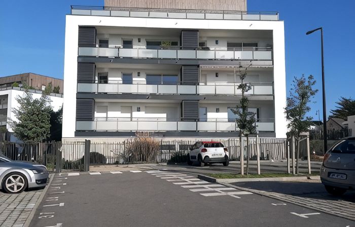 Superb T3 apartment in a quiet location overlooking the port of Crouesty