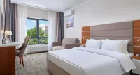 Alean Family Biarritz Hotel - Boutique