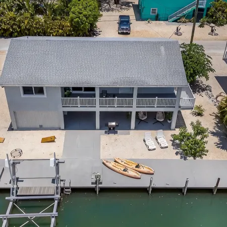 Take it Keysie, Waterfront House