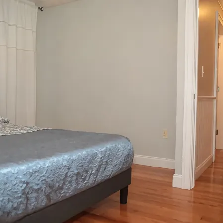 Peaceful 2BR near US Route 1 and Boston.