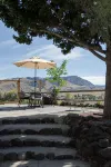 YEAR ROUND, a Cozy Studio for 2, Overlooking the Historic Yellowstone Arch - 4성급
