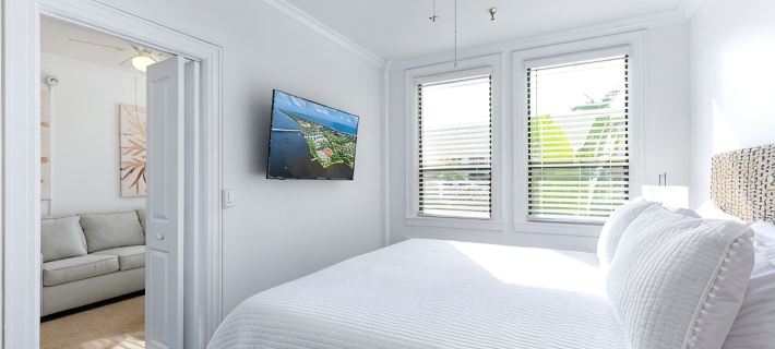 Island Newly Renovated 1 BR- King Bed Hotels in Palm Beach