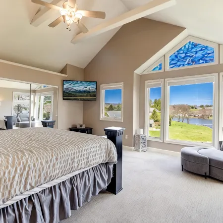 Lake Front Home w/ Hot Tub, Fire pit, yard, walk to Wisp Resort,Tubing Hill View