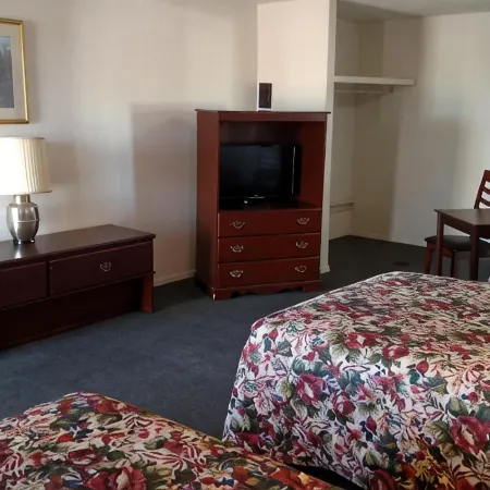 Essex House Motel