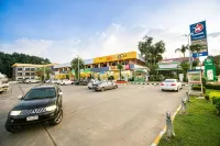 The Lephant Hotel - parking