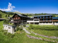 Hotel Restaurant Capricorns - parking
