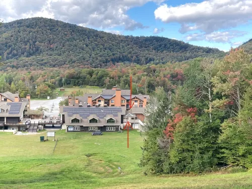 Ground floor entry with ski in/out access to Pico & FREE shuttle to Killington - 피트니스 시설