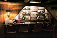 The Landgrove - bar
