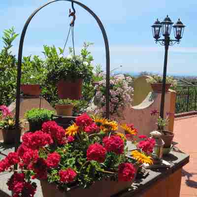 Mascali: "Il casale degli aranci" house / villa with garden 3 rooms - 2/5 persons Hotel Exterior