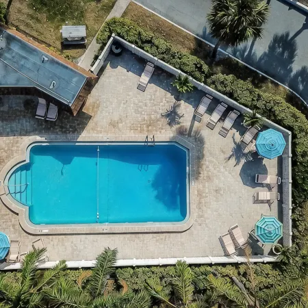 Siesta Key Beachside Condo-direct beach access