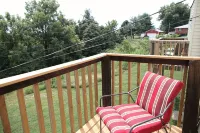 Ezekiel's Getaway Side 1 Near Ark Encounter - 3-Star