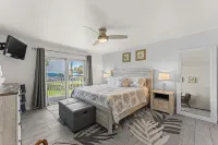⛱️ BEACHFRONT CONDO - 4-Sterne
