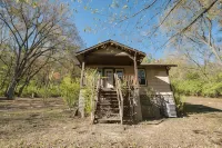 Private bungalow set in the forest - balcon