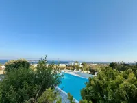 Yaleena Residences - balcony
