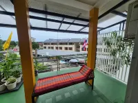 DK1Hostel - Hostels