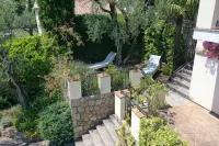 Apartment lux 1 bedroom, independent in villa, swimming pool, view Grasse and sea - ヴィラ