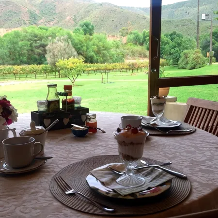 Oaksrest Vineyards Guest Farm
