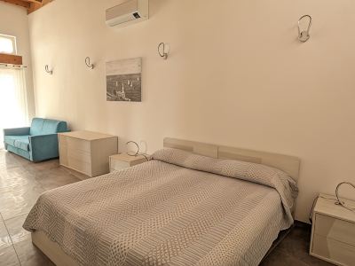 Villa with Pool and Jacuzzi on Sea View Terrace