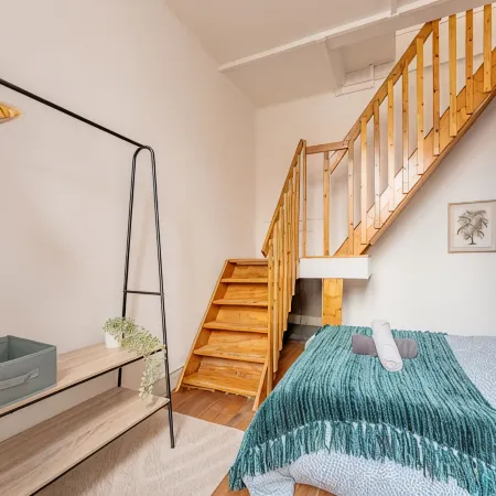 Le duplex inverse, Bollaert, Fac, gare, 2pers
