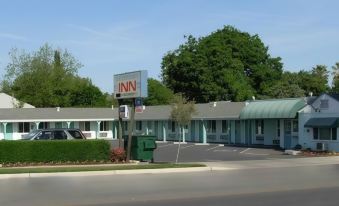 Economy Inn