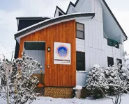 Donguri House