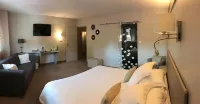 Hotel Spa le Relais des Moines فنادق في Villersexel