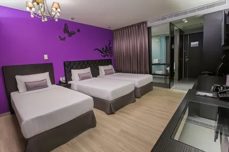 FX Hotel (Taipei Nanjing East Road) Отели рядом с достопримечательностью «Bopiliao Ancient Street»