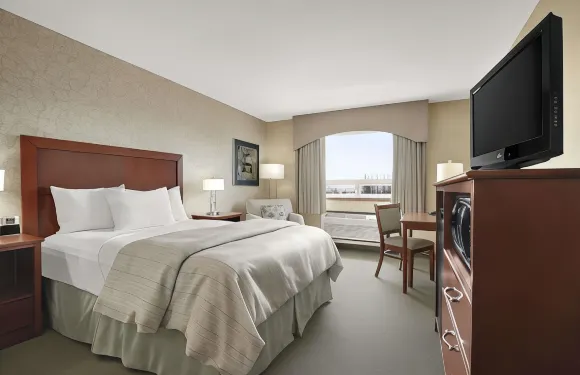 布蘭頓温德姆戴斯套房酒店