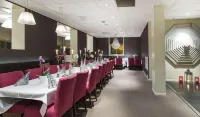 Quality Hotel Grand Kristiansund Hotels in Kårvåg