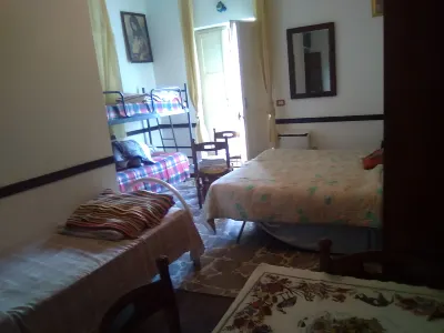 Single Room with Shared Bathroom