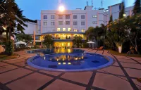 The Sun Hotel Sidoarjo Hotels in Sidoarjo